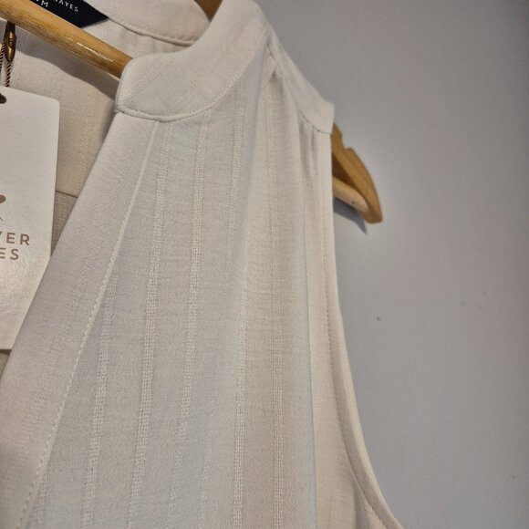 NWT Denver Hayes Cream Sleeveless Top Size Medium - Picture 5 of 7